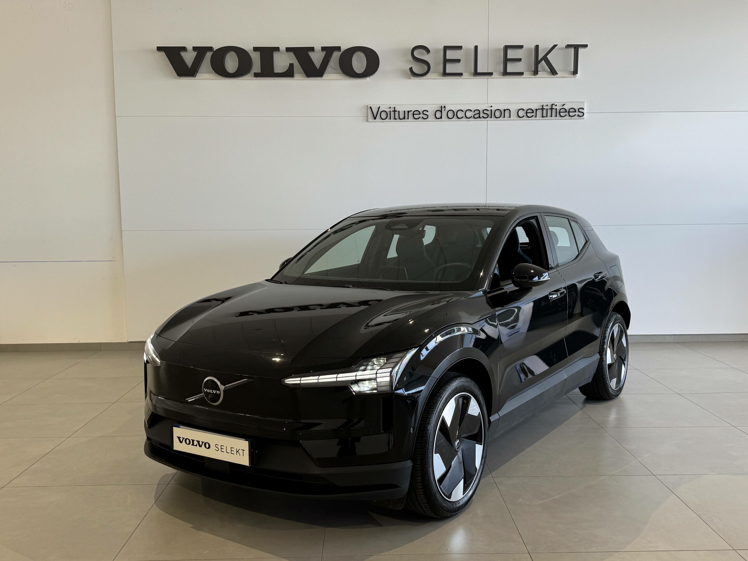 VOLVO EX30 EX30 Single Extended Range 272 ch 1EDT