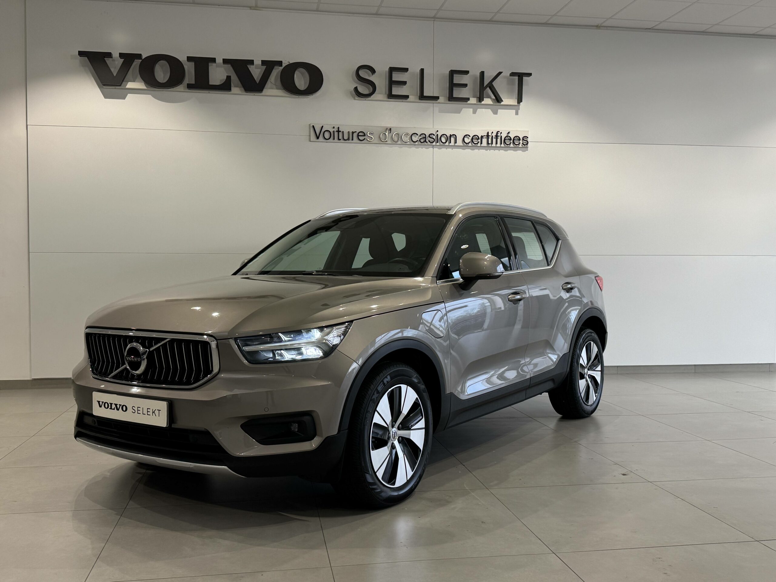 VOLVO XC40 BUSINESS XC40 T5 Recharge 180+82 ch DCT7
