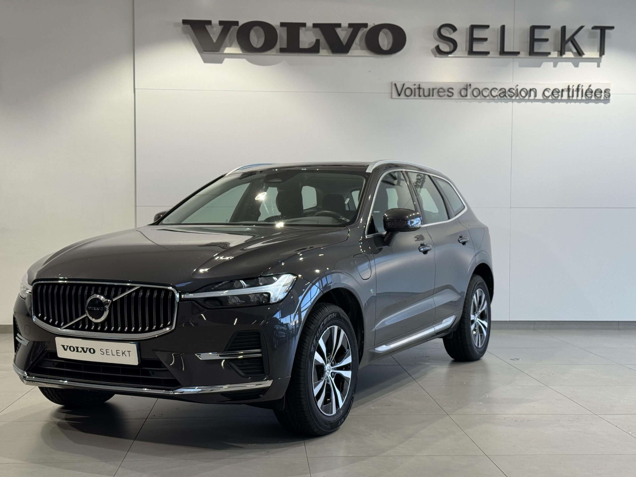 VOLVO XC60 XC60 T6 Recharge AWD 253 ch + 145 ch Geartronic 8