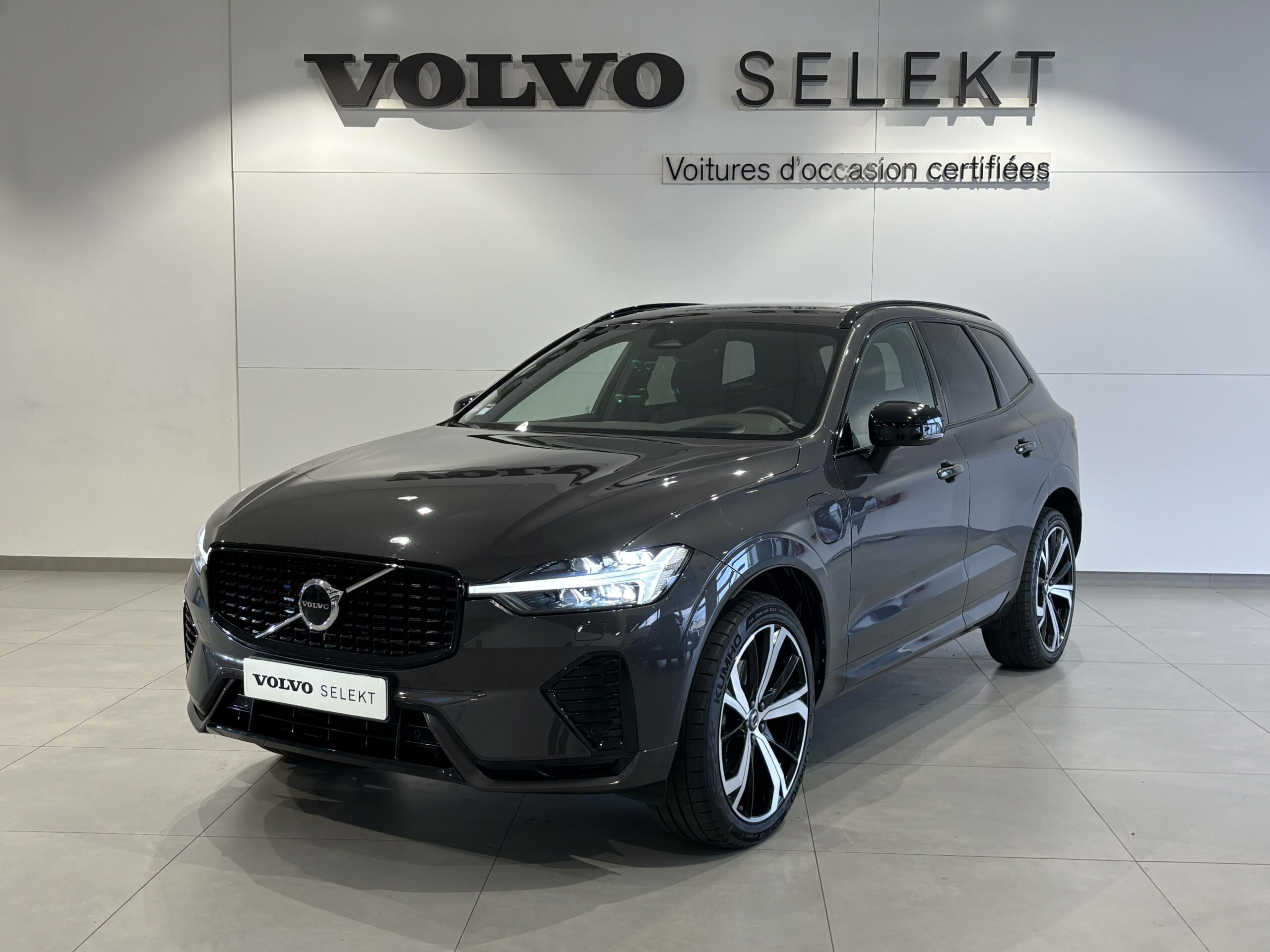 VOLVO XC60 XC60 T6 Recharge AWD 253 ch + 145 ch Geartronic 8