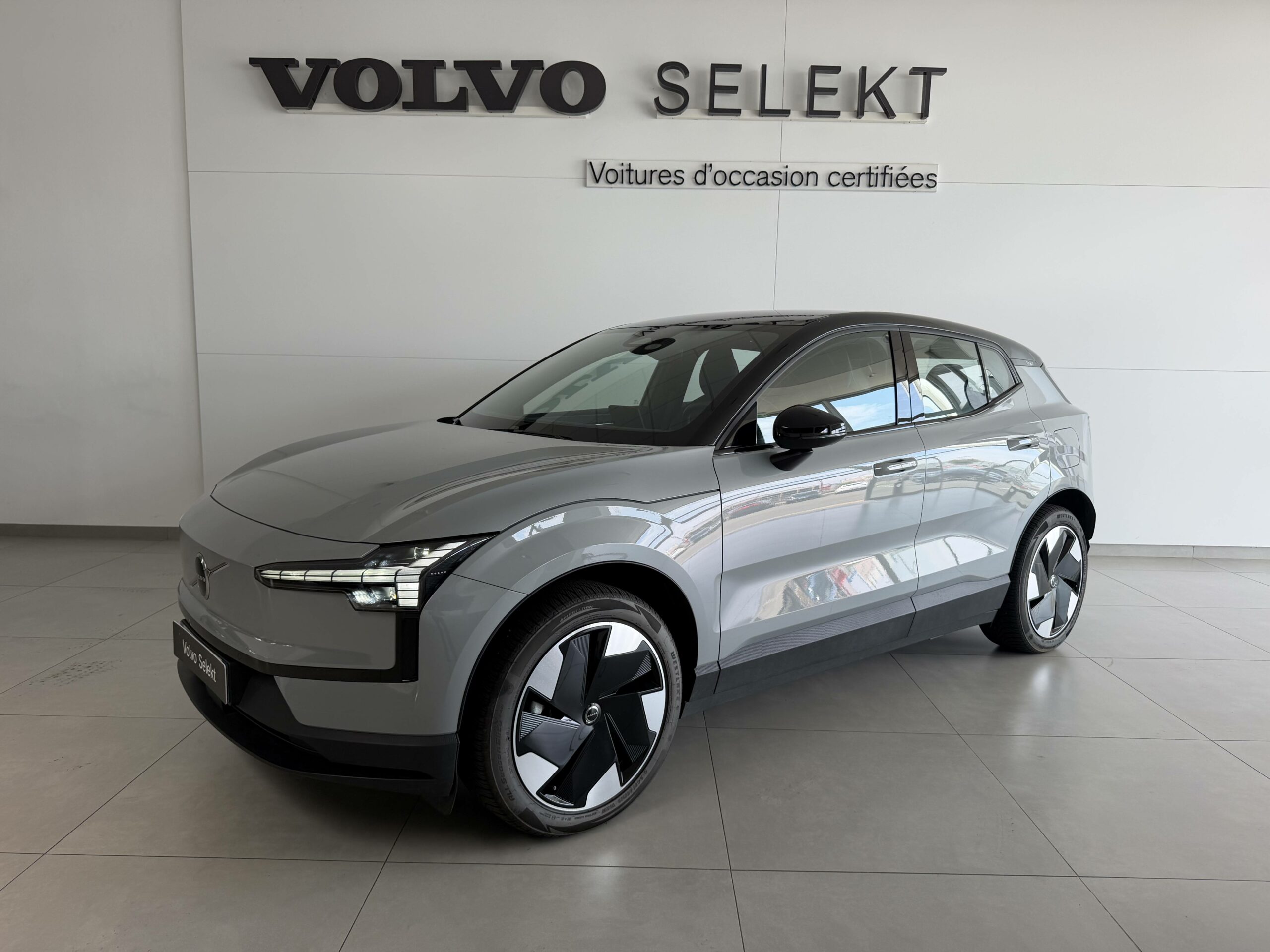 VOLVO EX30 EX30 Single Extended Range 272 ch 1EDT