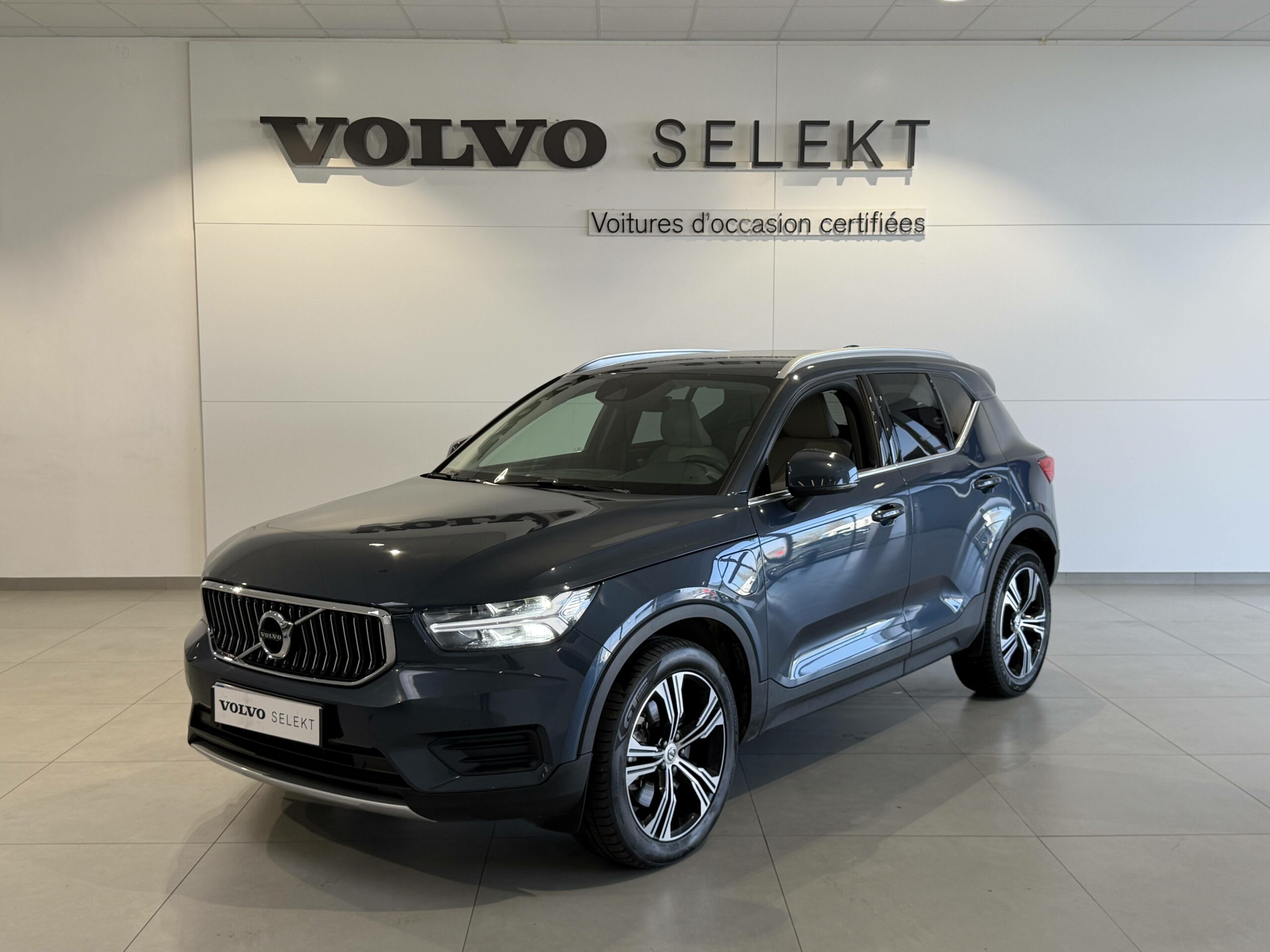 VOLVO XC40 XC40 T5 Recharge 180+82 ch DCT7
