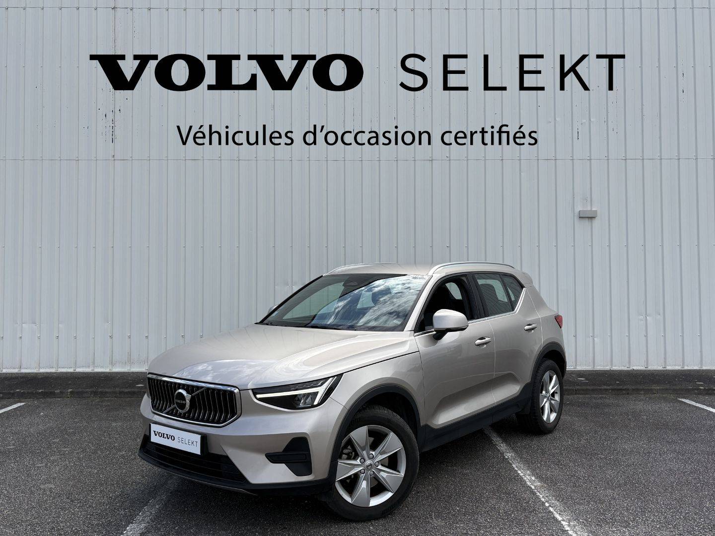 VOLVO XC40 XC40 B3 163 ch DCT7