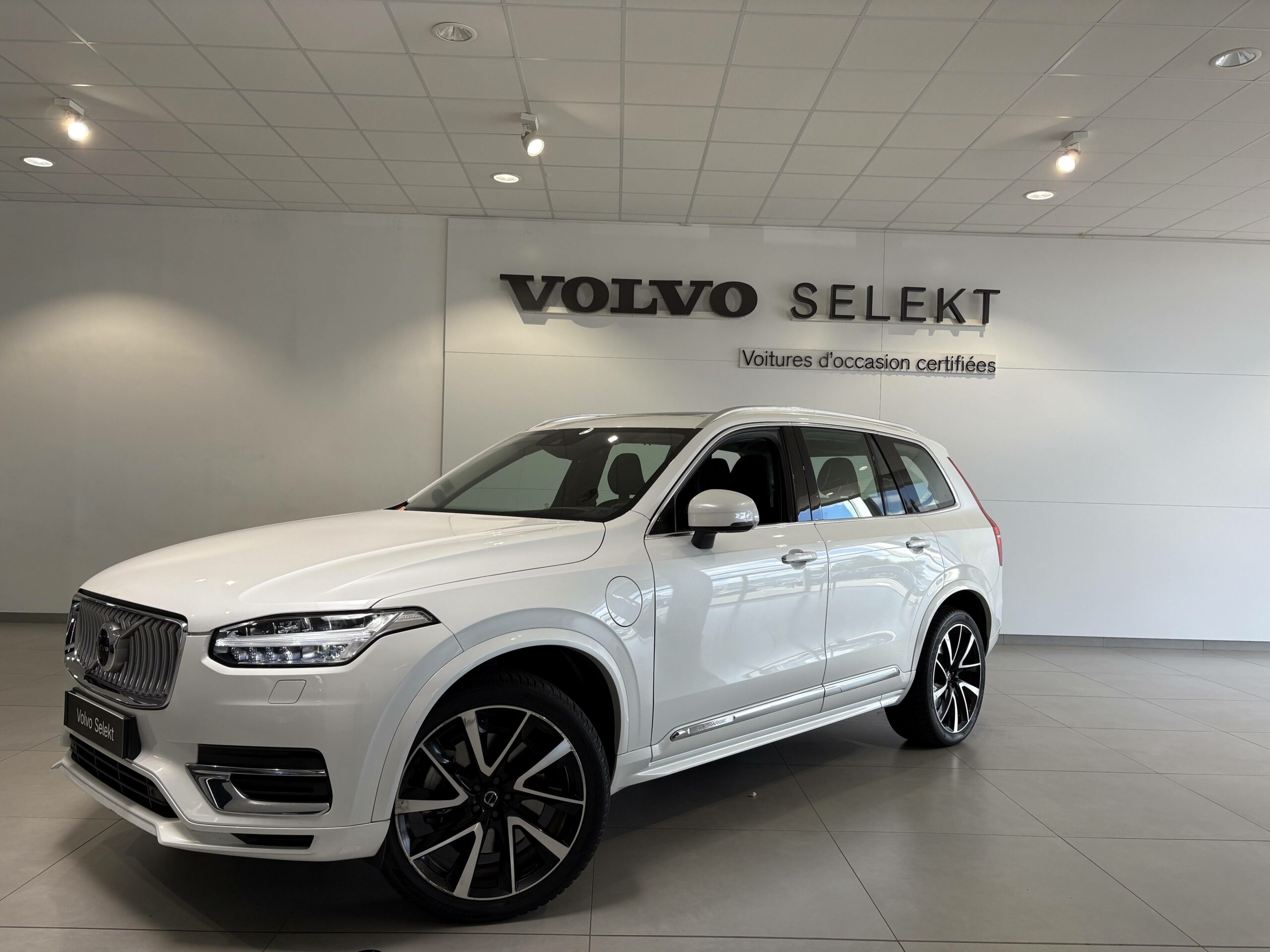VOLVO XC90 XC90 Recharge T8 AWD 303+87 ch Geartronic 8 7pl