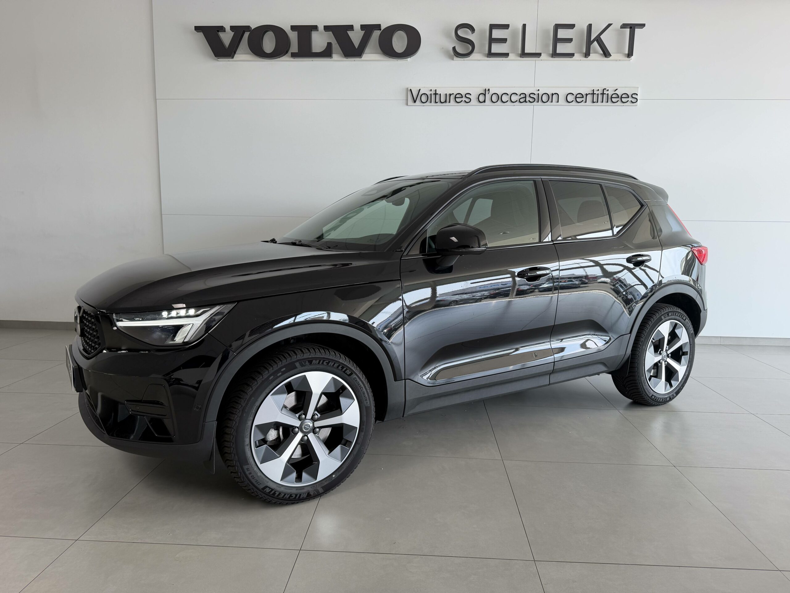 VOLVO XC40 XC40 B3 163 ch DCT7