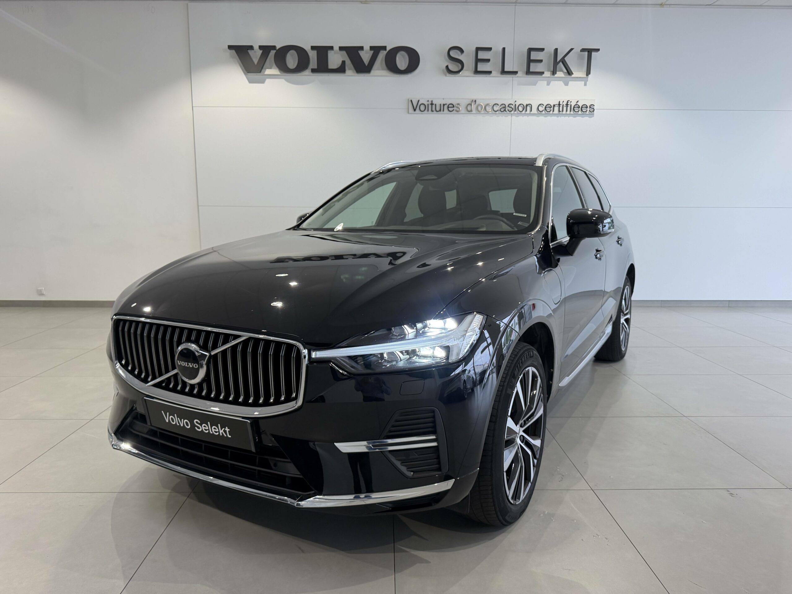 VOLVO XC60 XC60 T6 Recharge AWD 253 ch + 145 ch Geartronic 8